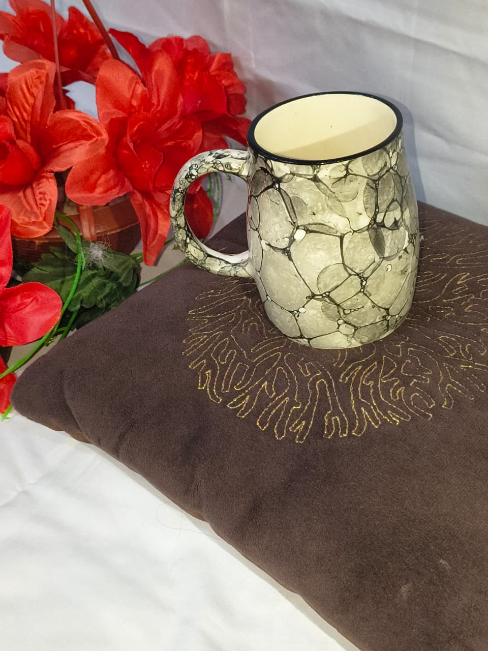 Grace & Glamour hamper (elegant and timeless pieces)